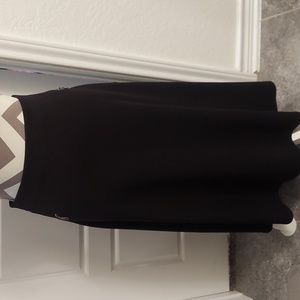 Avenue Women's skirt